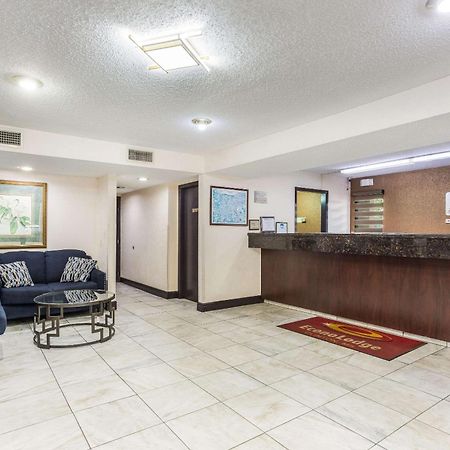 Econo Lodge Клинтон Экстерьер фото