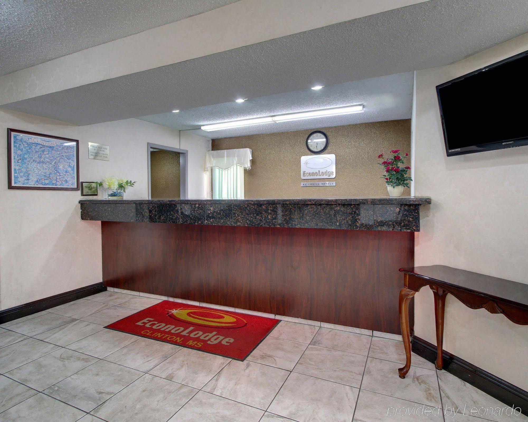 Econo Lodge Клинтон Экстерьер фото